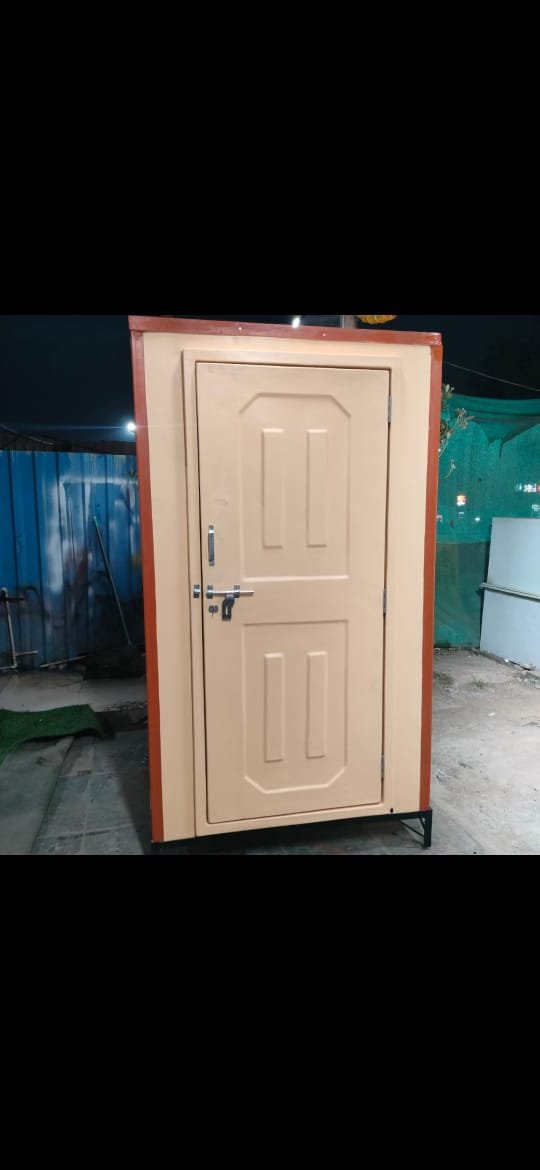 FRP Portable Toilet 32