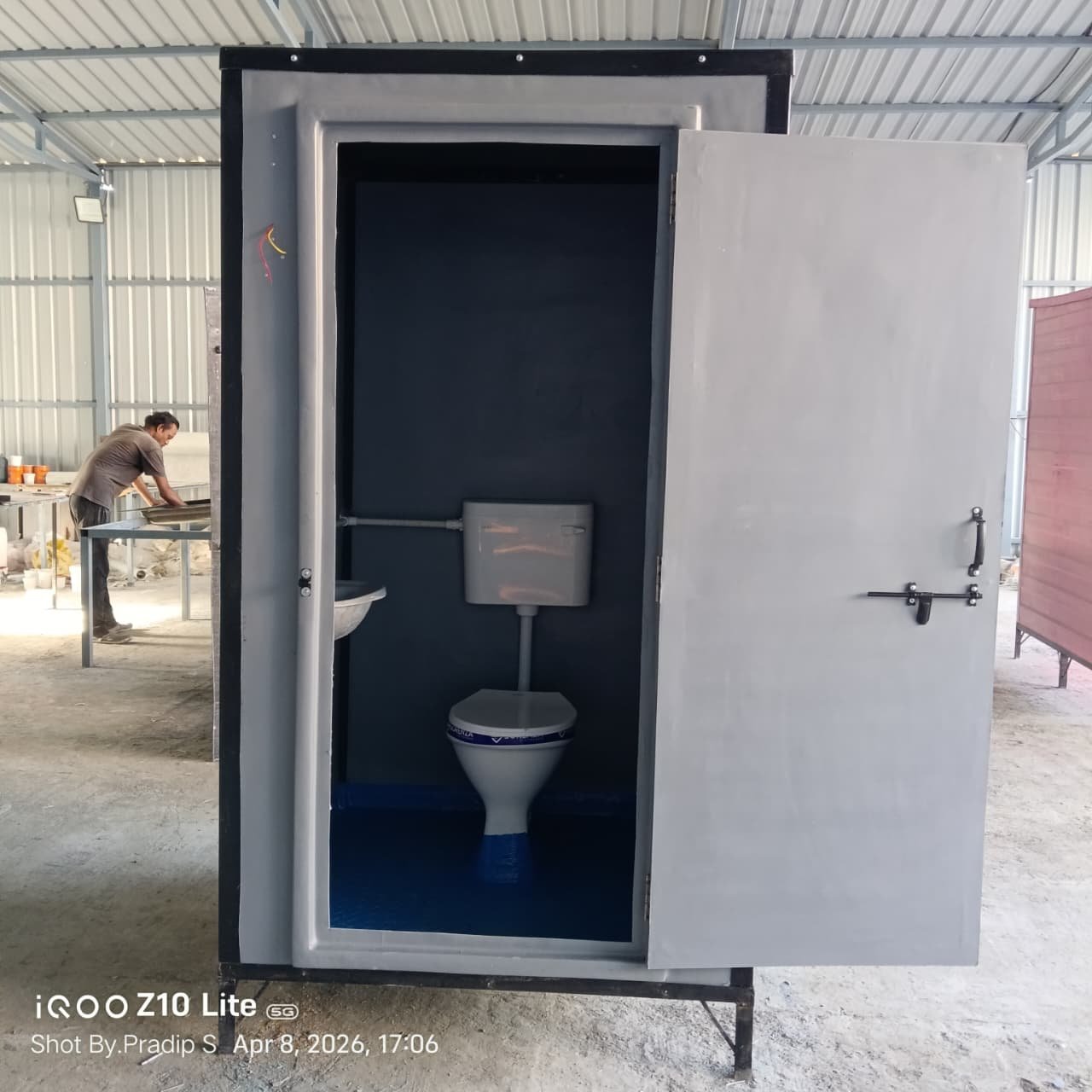 FRP Portable Toilet 38
